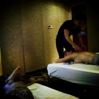 /photo/739919/带老婆精油开背！/img (7)_1_3_small.jpg